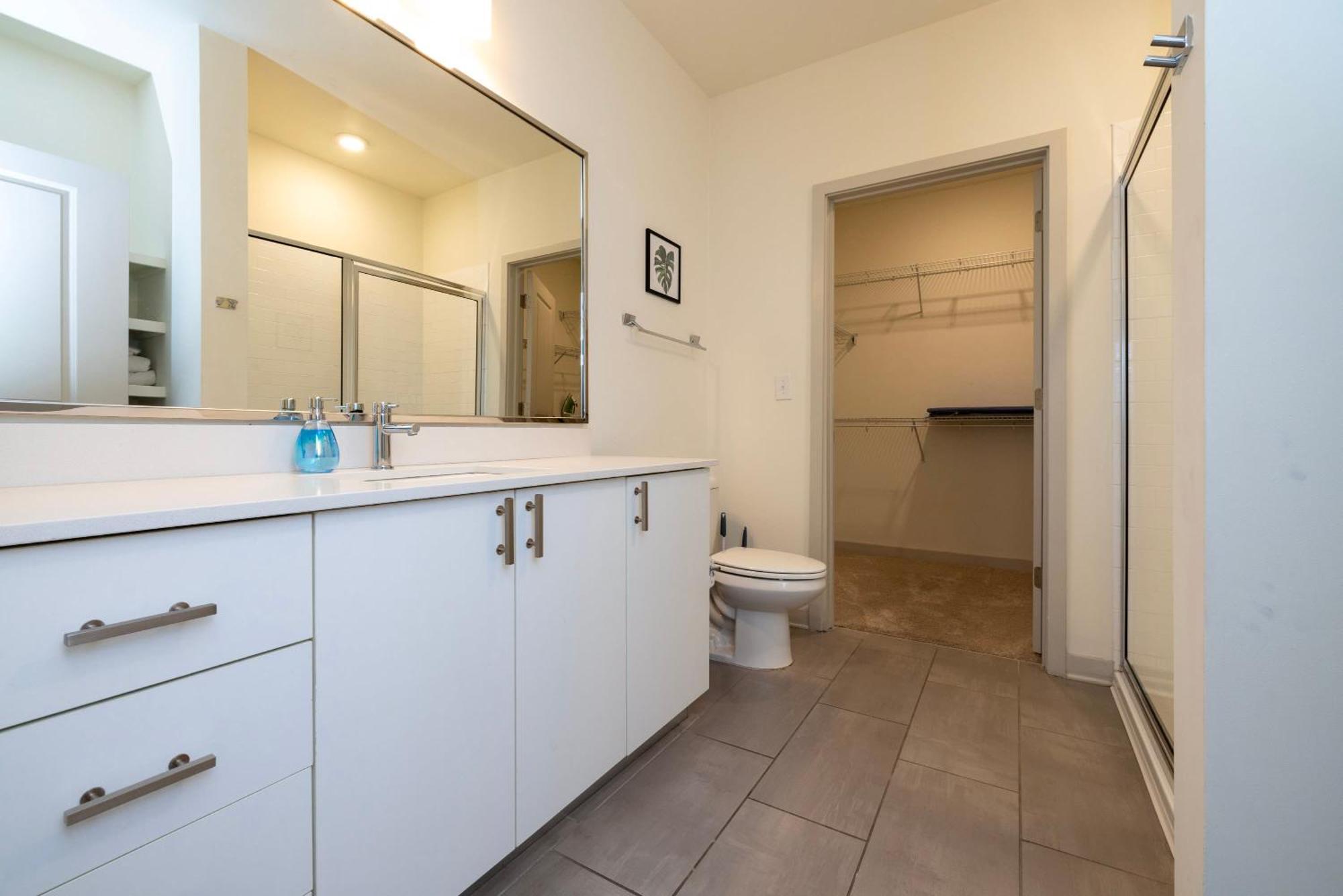 Modern Nulu 2Br Cozysuites 01 لويفيل المظهر الخارجي الصورة