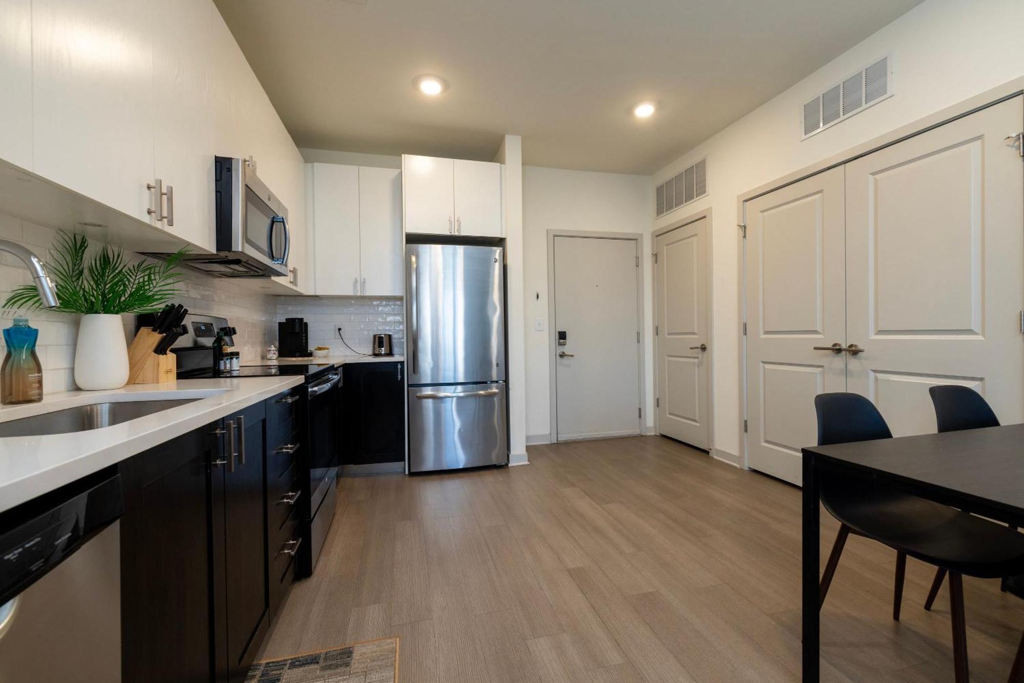 Modern Nulu 2Br Cozysuites 01 لويفيل المظهر الخارجي الصورة